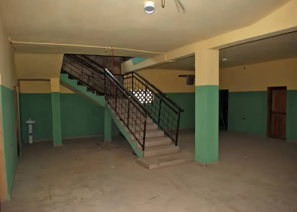 interiorGreenRoom