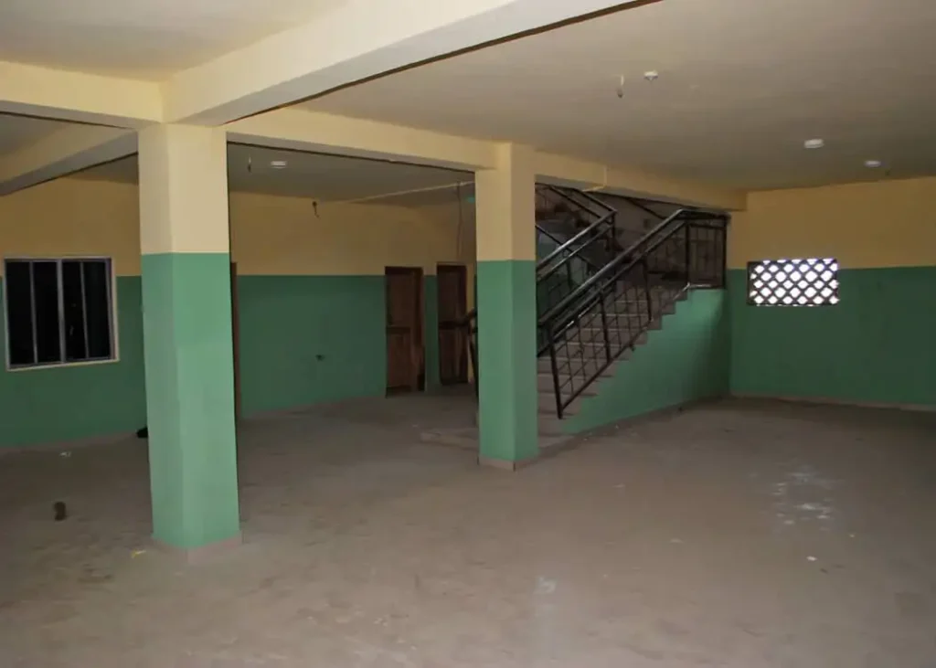 interiorMain